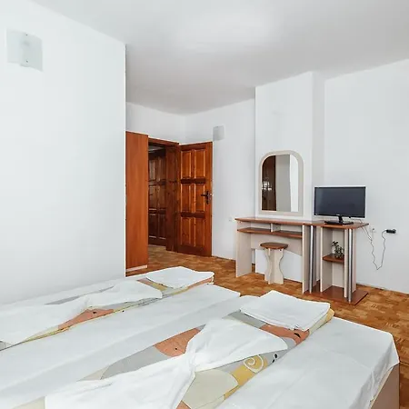 招待所 Galema 奥布佐尔